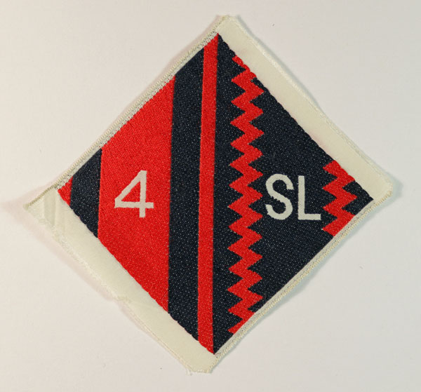 4th Searchlight Regiment R.A. WW2 Regimental Flash Sign Badge – BROUGH, NICHOLSON & HALL – VERY RARE — Lot No. 4471