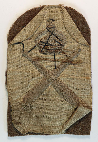 ROYAL MARINES – PHYSICAL TRAINING INSTRUCTOR WW2 Embroidered Cloth SQ Arm Badge — Lot No. 4657 - Image 3