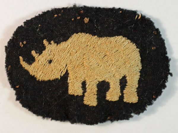 1st Armoured Division WW2 Embroidered Formation Sign Badge — Lot No. 4721