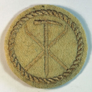 LOVAT SCOUTS MOUNTAINEERING QUALIFICATION WW2 Embroidered Arm Badge  — Lot No. 4807 /sf47 - Image 3