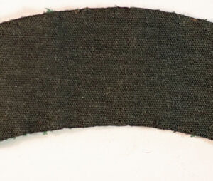 RIFLE BRIGADE WW2 Printed Shoulder Title Badge – CALICO PRINTERS — Lot No. 4855 - Image 3