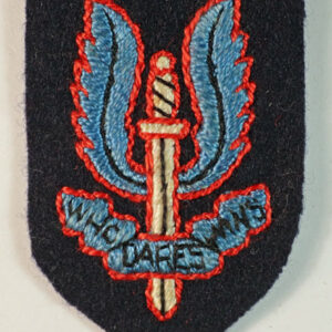 S.A.S. – Special Air Service Late-WW2 Embroidered Other Rank’s Beret Badge  —  Lot No. 4908/sf68 - Image 2