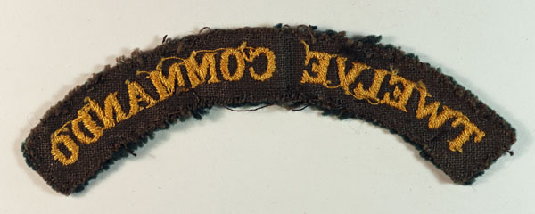 TWELVE COMMANDO WW2 Embroidered Shoulder Title Badge – SERIFS – RARE ...