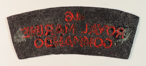 46/ROYAL MARINE/COMMANDO WW2 Embroidered Shoulder Title Badge — Lot No. 5085A - Image 3