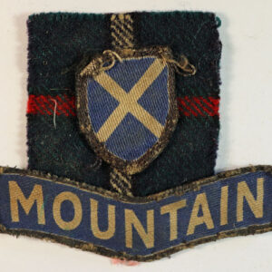 52nd LOWLAND DIVISION WW2 Printed Formation Sign Badge On H.L.I. Tartan – CALICO PRINTERS  —  Lot No. 5035A - Image 2