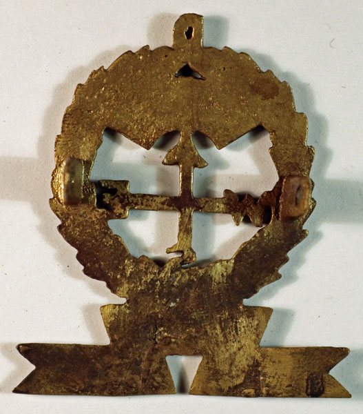 KENYA INDEPENDENT SQUADRON WW2 Cap & Shoulder Title Badges – SCARCE — Lot No. 5165/sf125 - Image 5