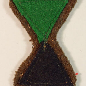 33rd Tank Brigade WW2 Formation Sign Badge  —  Lot No. 5330 - Image 2