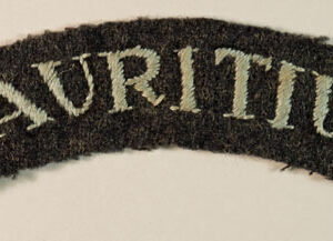 MAURITIUS – R.A.F. WW2 Embroidered Nationality Shoulder Title Badge – RARE  —  Lot No. 5341 - Image 2