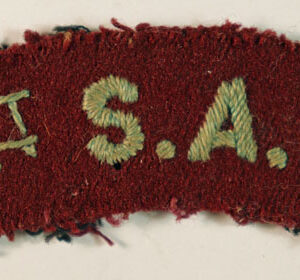 1st S.A.S. WW2 Embroidered Shoulder Title Badge – RARE — Lot No. 5462/SF27A - Image 2