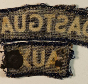 COASTGUARD / AUX WW2 Printed Shoulder Title Badge – CALICO PRINTERS  —  Lot No. 5630 - Image 3
