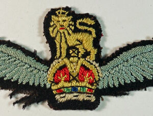 GLIDER PILOT WINGS – WW2 Army Flying Badge 2nd Pattern – SCARCE  —  Lot No. 5865A/SF5A - Image 2