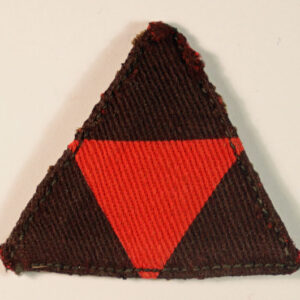 3rd INFANTRY DIVISION WW2 Printed Formation Sign Badge – CALICO PRINTERS  —  Lot No. 6012 - Image 2