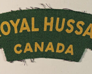 48th HIGHLANDERS  / OF CANADA WW2 Canadian Printed Shoulder Title Badge - CALICO PRINTERS ---  Lot No. 6126