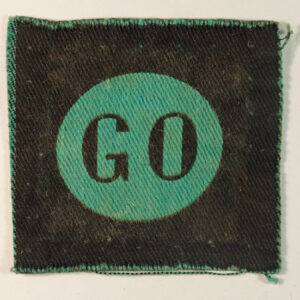 8th Armoured Division WW2 Printed Formation Sign Badge - CALICO PRINTERS ---  Lot No. 6118