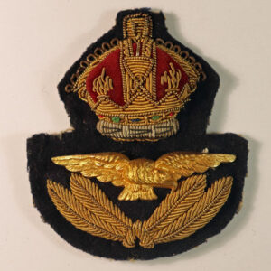 R.A.F. Officer's WW2 Padded Bullion Cap Badge ---  Lot No. 6202