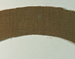 R.A.F. REGIMENT WW2 Tropical Dress Printed Shoulder Title Badge – CALICO PRINTERS  —  Lot No. 6146 - Image 3