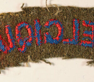 BELGIQUE Free Forces (French Speaking Units) WW2 Shoulder Title Badge  —  Lot No. 6337 - Image 3
