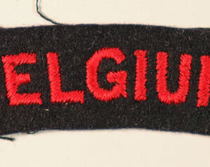 BELGIUM WW2 Shoulder Title Badge Serving with the Royal Navy ---  Lot No. 6285