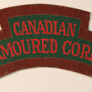 CANADIAN/ARMOURED CORPS WW2 Printed Shoulder Title Badge - CALICO PRINTERS ---  Lot No. 6286