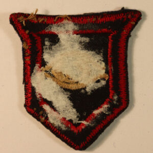 GUARDS ARMOURED DIVISION WW2 Embroidered Formation Sign Badge  —  Lot No. 6341 - Image 3