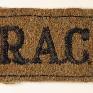 R.A.C. - ROYAL ARMOURED CORPS  WW2 Slip-On Khaki Shoulder Title Badge  ---  Lot No. 6351