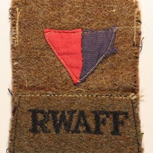 RWAFF - ROYAL WEST AFRICAN FRONTIER FORCE ARTILLERY TRAINING WW2 Slip-on Shoulder Title & Flash Badge - SCARCE  --- Lot No. 6256