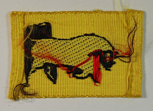 11th ARMOURED DIVISION WW2 Woven Formation Sign Badge – BROUGH, NICHOLSON & HALL — Lot No. 6423 - Image 3