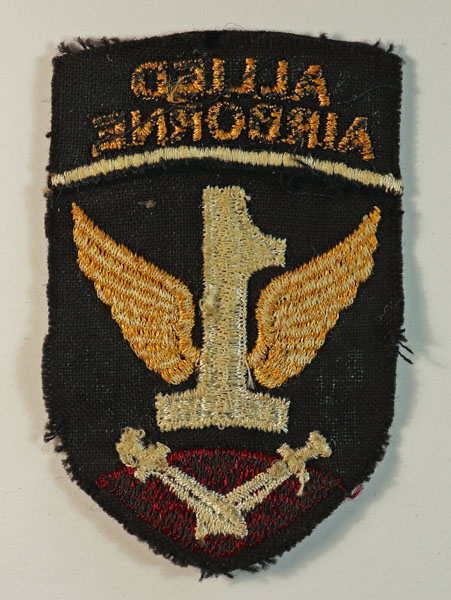 1st ALLIED AIRBORNE ARMY WW2 Formation Sign Badge – BRITISH MADE — Lot No. 6411 - Image 3