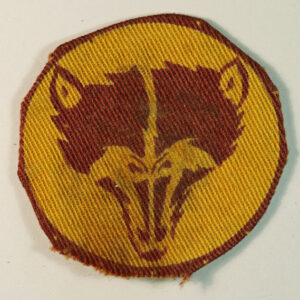 8th ARMOURED BRIGADE WW2 Printed Formation Sign Badge - CALICO PRINTERS -- SCARCE ---  Lot No. 6422