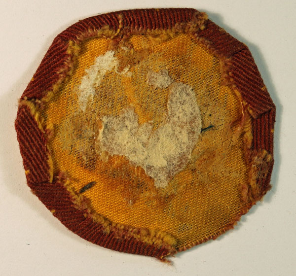 8th ARMOURED BRIGADE WW2 Printed Formation Sign Badge – CALICO PRINTERS — SCARCE — Lot No. 6422 - Image 3