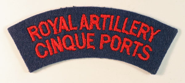 ROYAL ARTILLERY/CINQUE PORTS Embroidered Shoulder Title Badge — Lot No. 6454