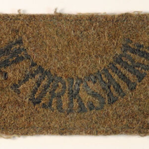 W.YORKSHIRE  WW2 Slip-On Khaki Shoulder Title Badge  ---  Lot No. 6409
