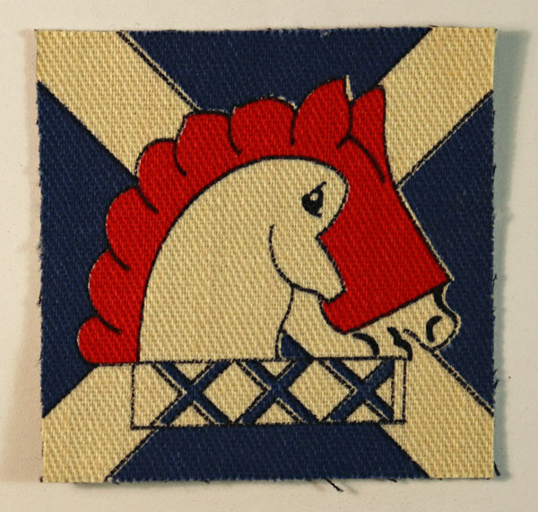 30th INDEPENDENT ARMOURED BRIGADE Printed Cloth Formation Sign Badge – CALICO PRINTERS — Lot No. 6484