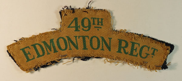 49th EDMONTON REGT. WW2 Canadian Printed Shoulder Title Badge – CALICO PRINTERS – SCARCE — Lot No. 6486