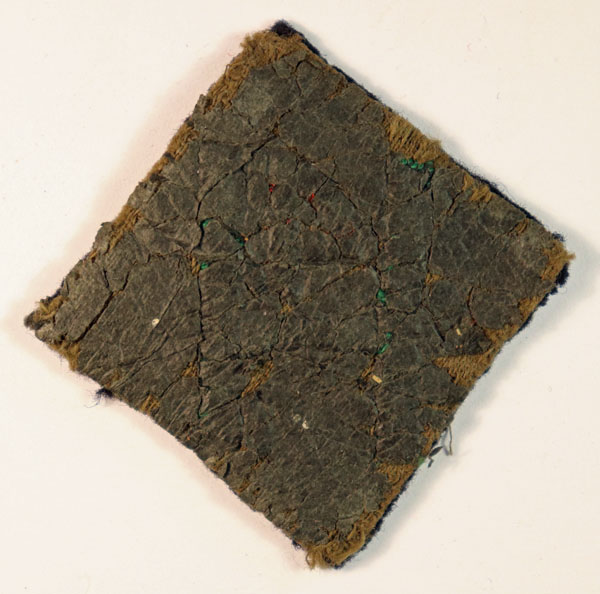 76th (HIGHLAND) FIELD REGIMENT R.A. Serving with 3rd Division WW2 Embroidered Formation Sign Badge – SCARCE — Lot No. 6531 - Image 3