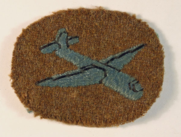 GLIDER-BORNE TROOPS WW2 Embroidered Arm Badge — Lot No. 6468/SF20