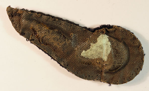 R.A.F. AG – Air Gunner AMO A547 1939 WW2 Padded Embroidered Half Brevet Badge — Lot No. 6452 - Image 3