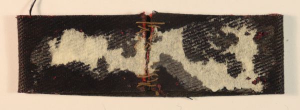 1 MED RCA – 1st Medium Regiment Royal Canadian Artillery – 1st Canadian Division WW2 British Made Printed Slip-On Shoulder Title Badge – CALICO PRINTERS — Lot No. 6666A - Image 3