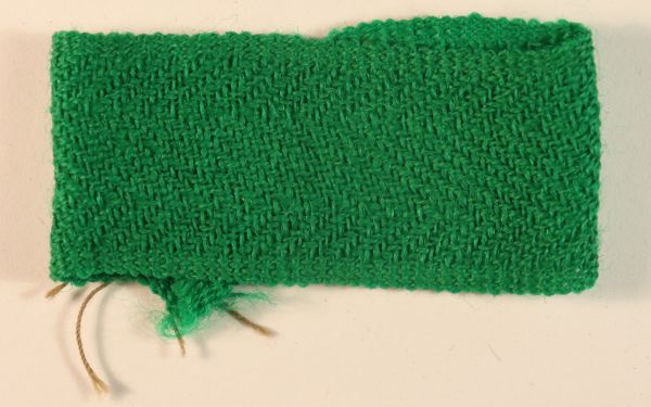 3rd Battalion ROYAL TANK REGIMENT WW2 Slip-On Shoulder Flash Badge — Lot No. 6669A