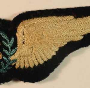 R.A.A.F. - Royal Australian Air Force Bomb Aimer WW2 Padded Embroidered Half-Brevet Badge  ---  Lot No. 6697