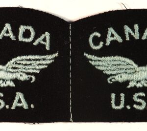CANADA/Eagle/U.S.A. WW2 R.A.F. Embroidered Nationality Shoulder Title Badge Uncut Facing Pair ---  Lot No. 6783