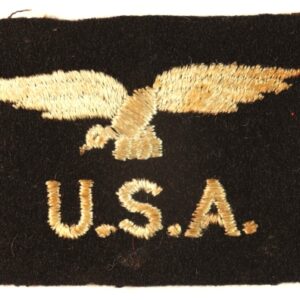 Eagle/U.S.A. WW2 R.A.F. Embroidered Nationality Shoulder Title Badge ---  Lot No. 6788