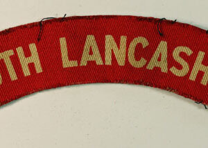 SOUTH LANCASHIRE WW2 Printed Shoulder Title Badge - CALICO PRINTERS --- Lot No. 6557