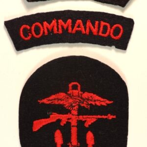 CANADA / COMMANDO / COMBINED OPERATIONS WW2 Paste Back Embroidered Formation Sign Badge ---  Lot No. 6831