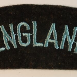 ENGLAND - R.A.F. WW2 Embroidered Nationality Shoulder Title Badge ---  Lot No. 6631