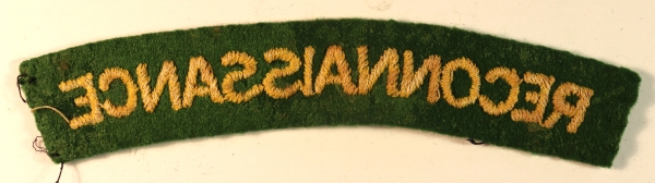 RECONNAISSANCE WW2 Paste Back Embroidered Shoulder Title Badge — Lot No. 6849 - Image 3