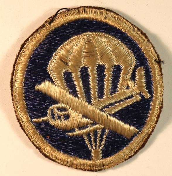 U.S. GLIDER BORNE PARATROOPS – INFANTRY WW2 Embroidered Formation Sign Badge – U.S. Made — Lot No. 6859