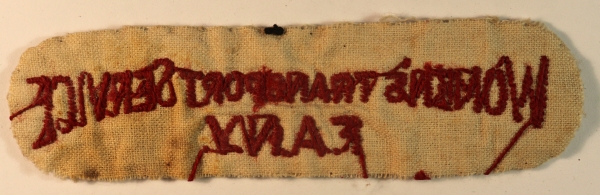 WOMEN’S TRANSPORT SERVICE / F.A.N.Y. WW2 Embroidered Shoulder Title Badge — Lot No. 6860 - Image 3
