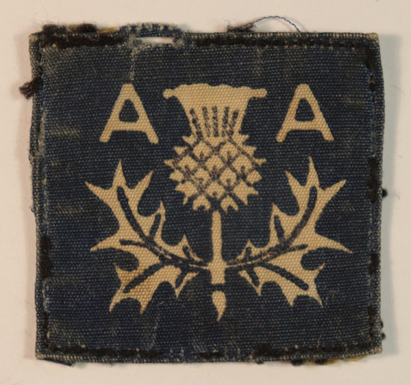 3rd ANTI-AIRCRAFT Division WW2 Printed Formation Sign Badge – Variant — Lot No. 6862