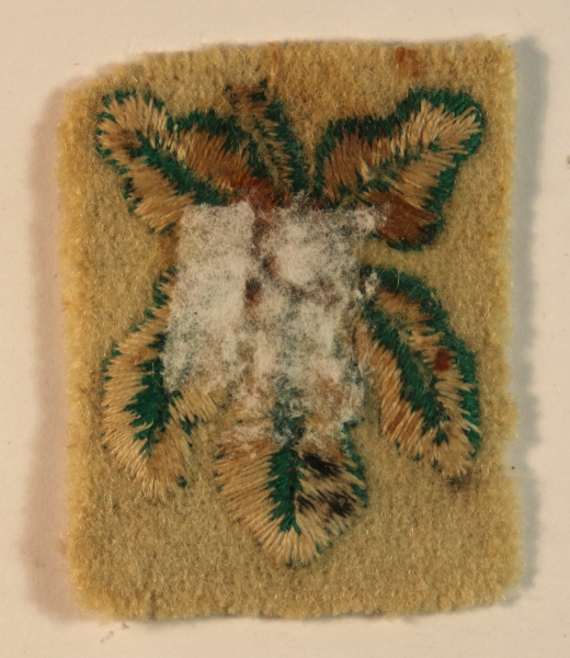 3rd Corps – III CORPS WW2 Embroidered Cloth Formation Sign Badge — Lot No. 6863 - Image 3